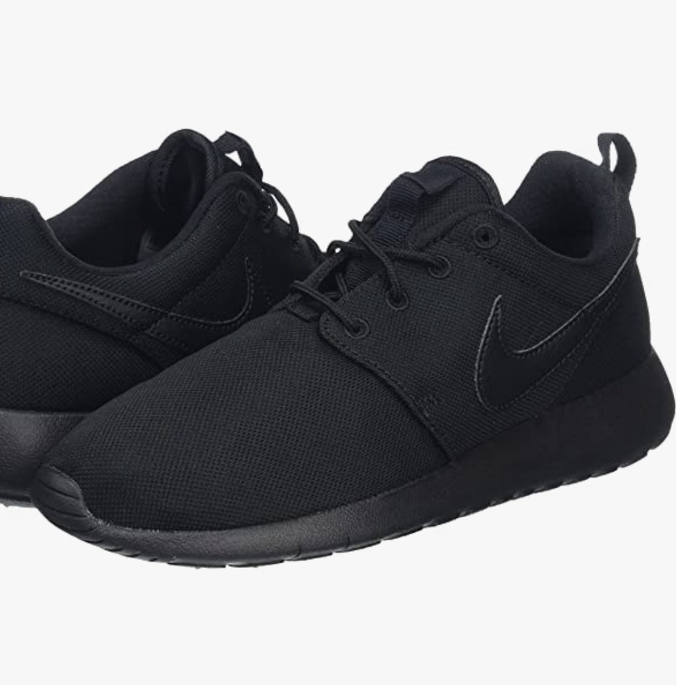 Nike Kid's Roshe One Running Shoe, Size 7 Youth, Black/Black/Black